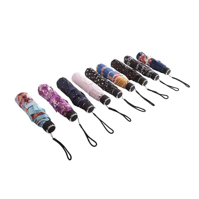 Mini Polka Dots Pongee Umbrelă triplă-0E6B0499