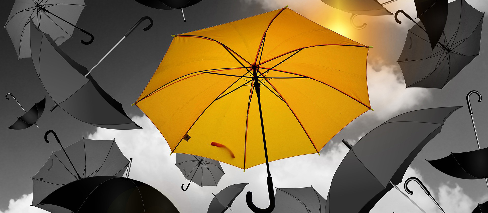 Există patru materiale principale pentru treptele umbrelă